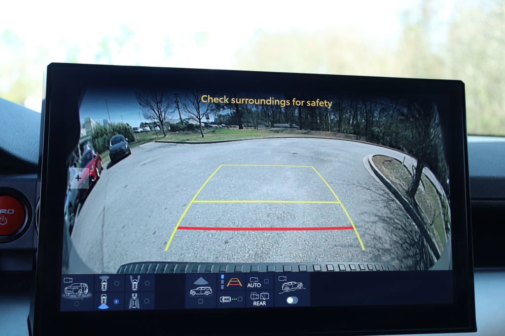 Used 2025 Toyota 4Runner TRD Off-Road Premium image 31