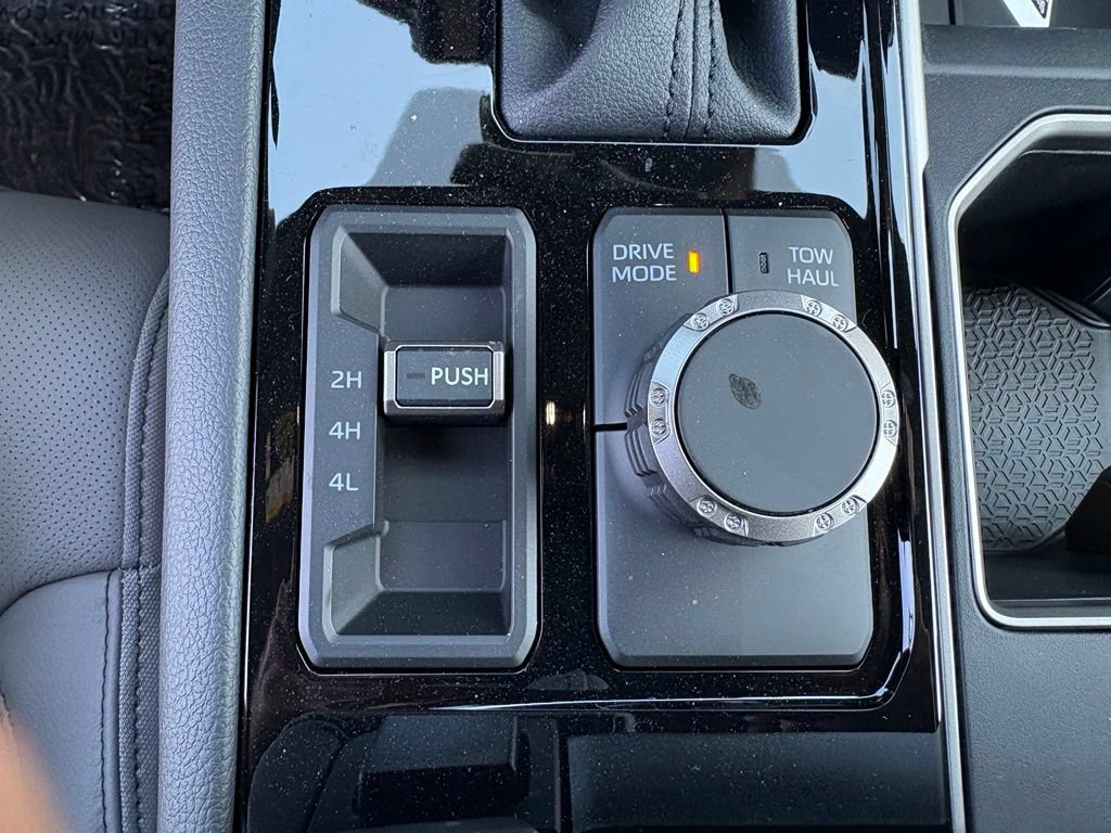 New 2026 Toyota Tundra Limited AWD/4WD image 22