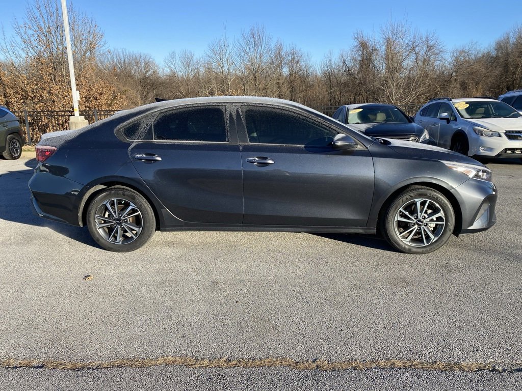 Used 2024 Kia Forte LXS w/ LXS Technology Package image 8
