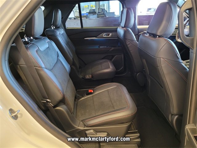 New 2025 Ford Explorer ST image 10