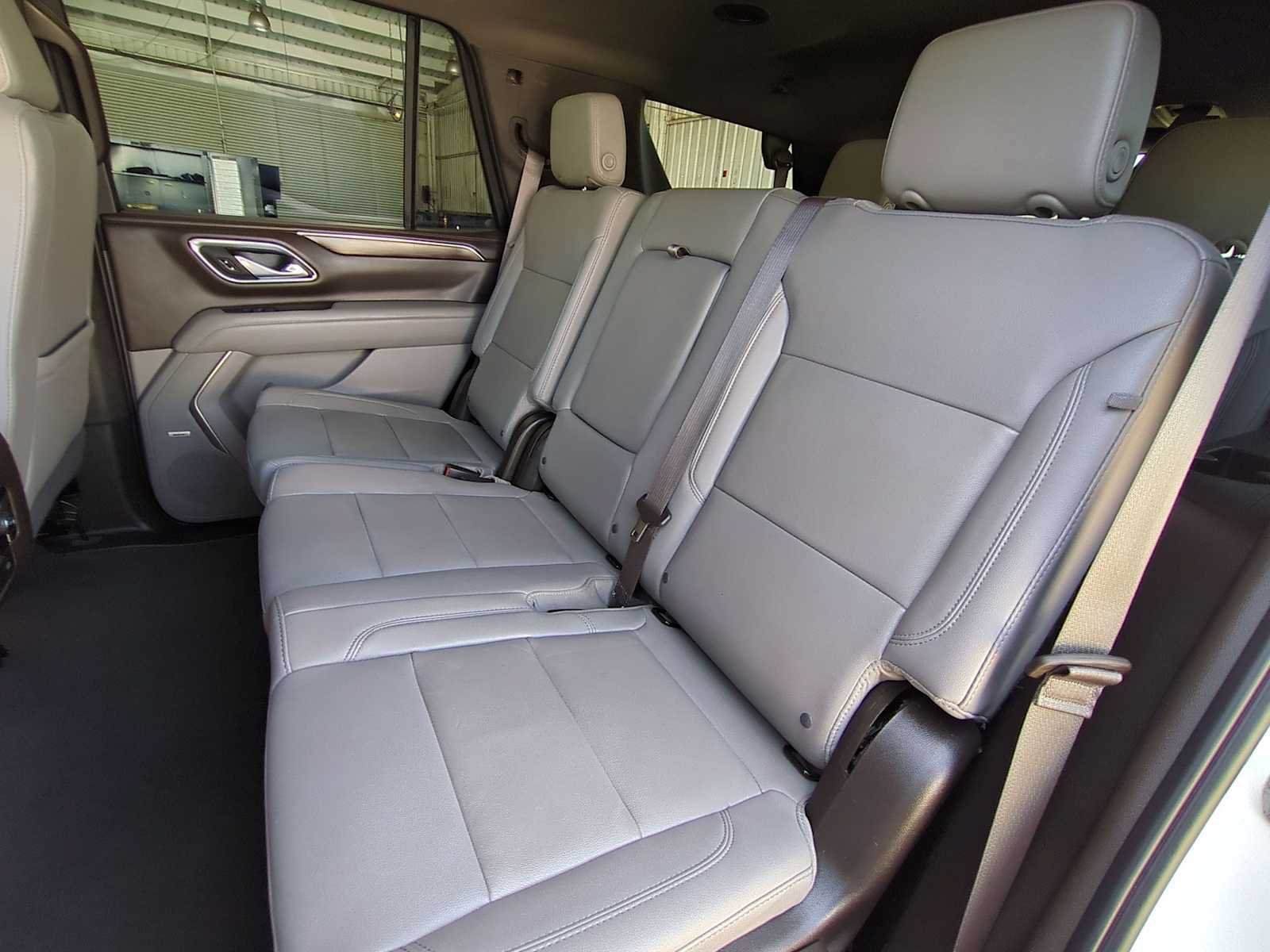 Used 2024 Chevrolet Tahoe LT RWD image 23