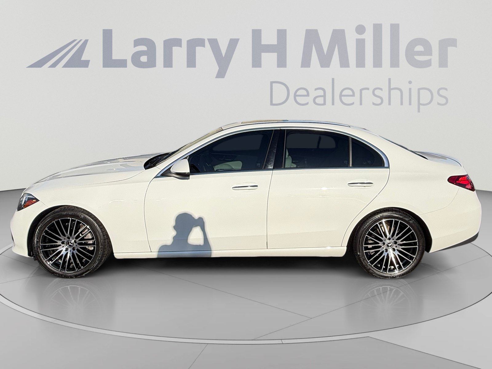 Certified 2023 Mercedes-Benz C 300 4MATIC Sedan image 2