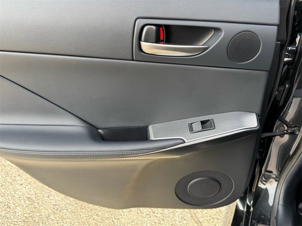 Used 2024 Lexus IS 500 image 18