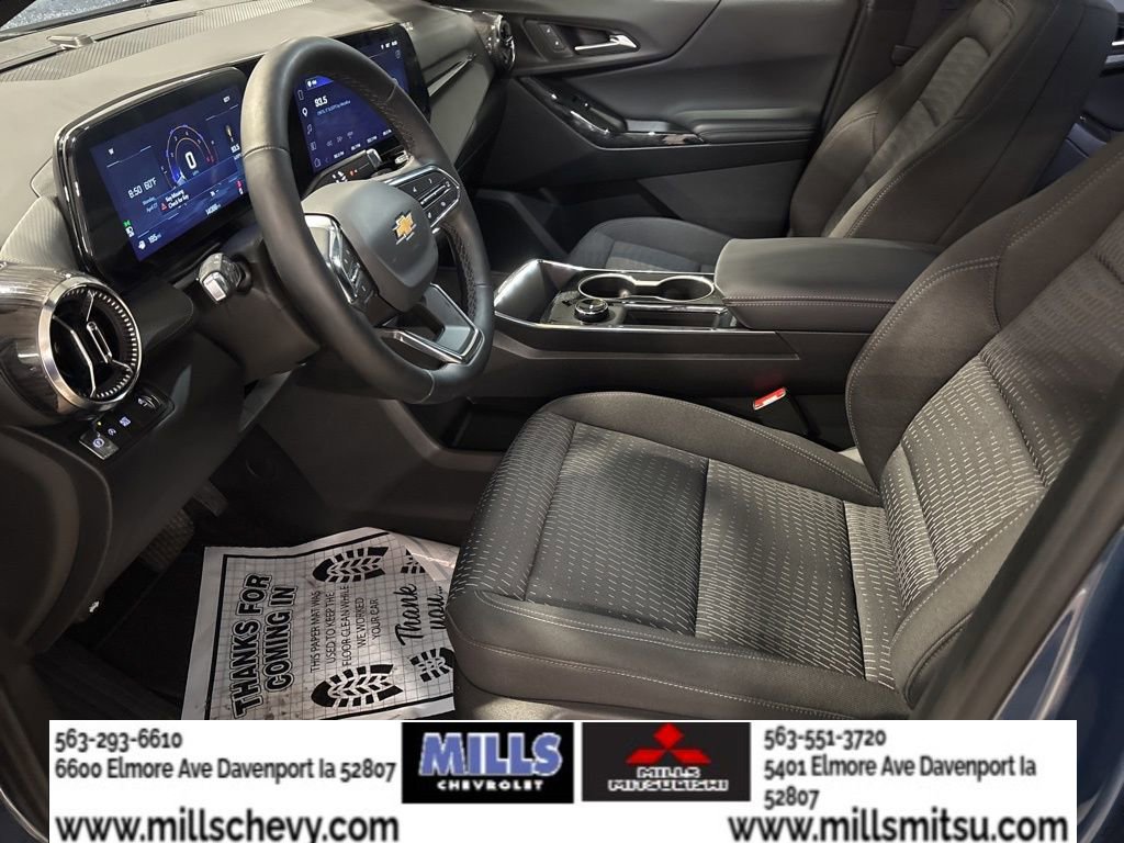 Used 2026 Chevrolet Equinox LT FWD image 10