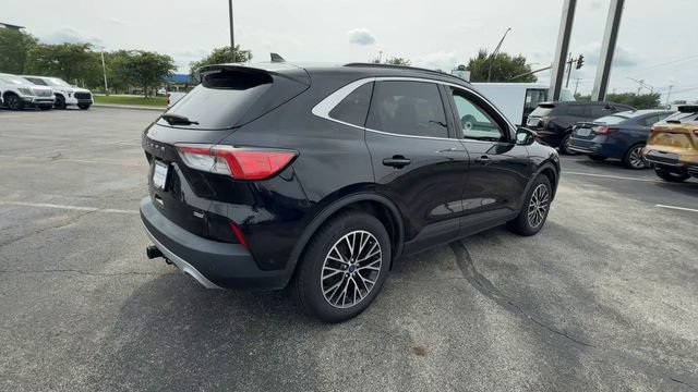 Used 2022 Ford Escape Titanium w/ Titanium Premium Package FWD image 8