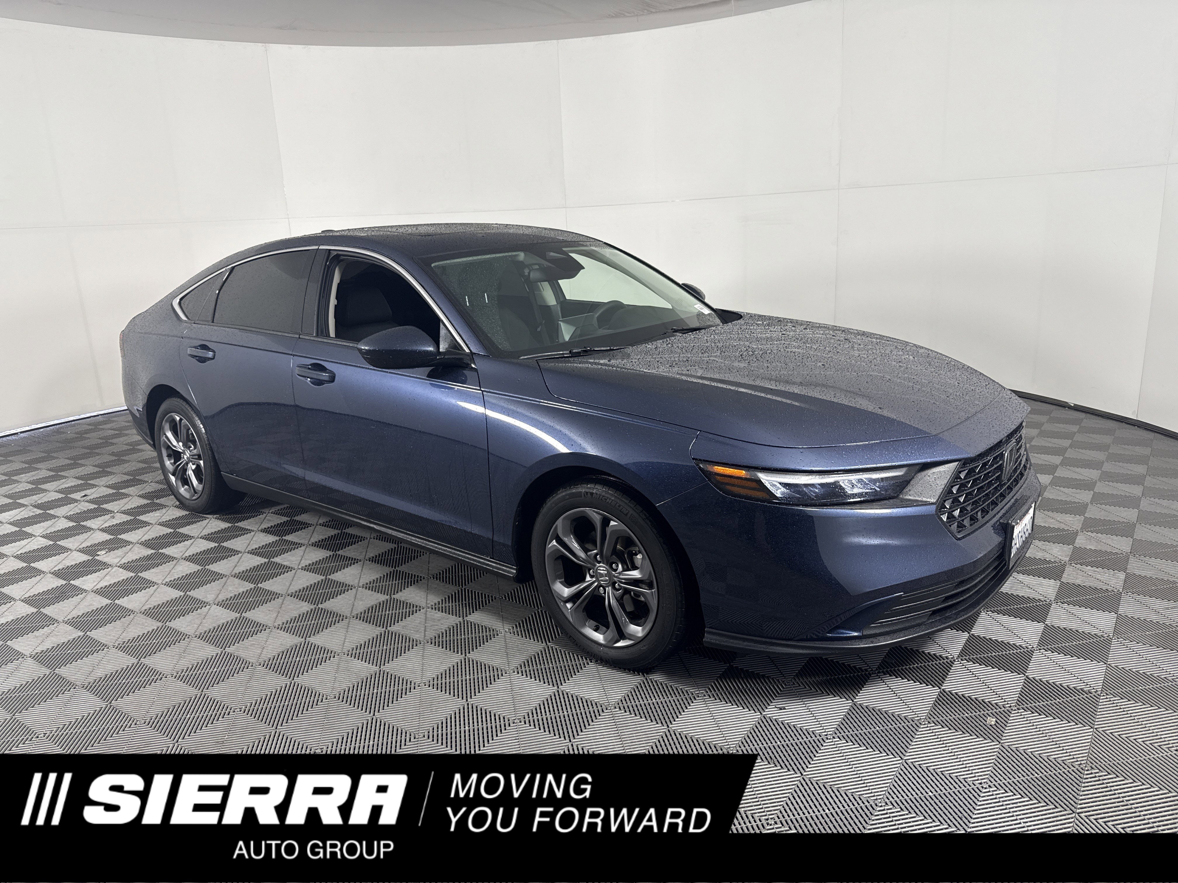 Certified 2023 Honda Accord EX image 1