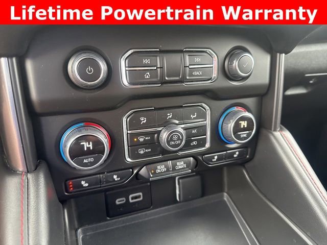 Used 2024 Chevrolet Suburban RST w/ Luxury Package image 5