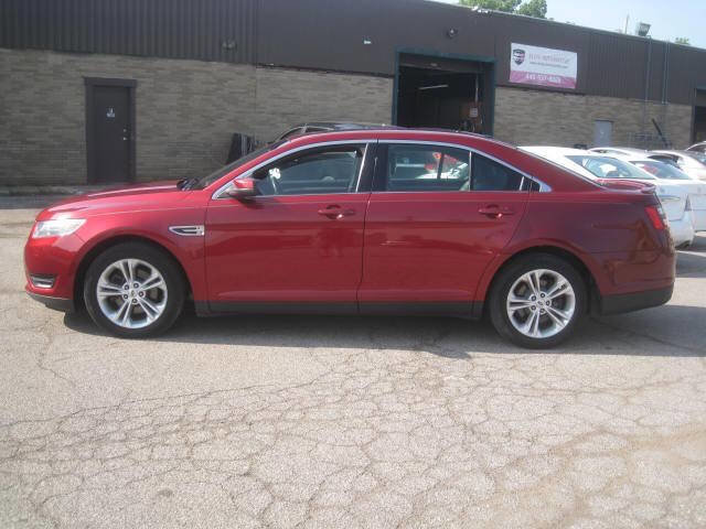 Used 2014 Ford Taurus SEL w/ Equipment Group 201A image 8