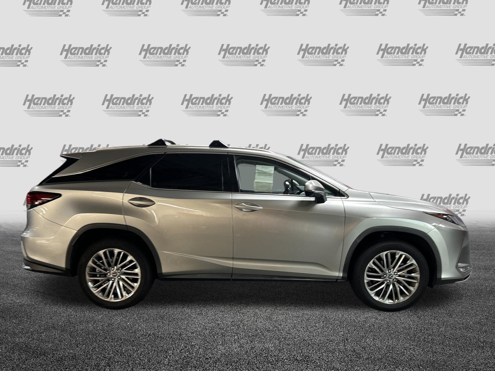 Used 2021 Lexus RX 350L Luxury w/ Accessory Package FWD image 11