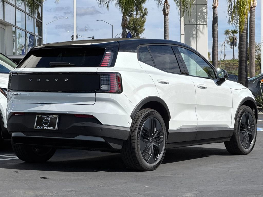 New 2026 Volvo EX30 Cross Country Ultra AWD/4WD image 5
