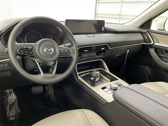 Certified 2025 MAZDA CX-90 3.3 Turbo w/ Preferred Package image 19