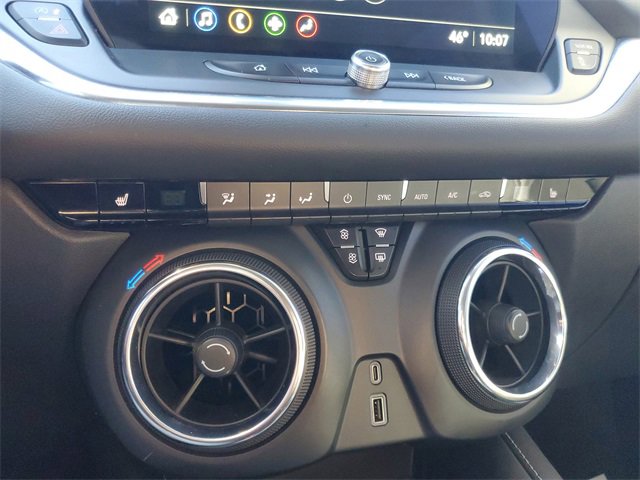 Used 2023 Chevrolet Blazer LT w/ LPO, Black Grille Bar Package image 23