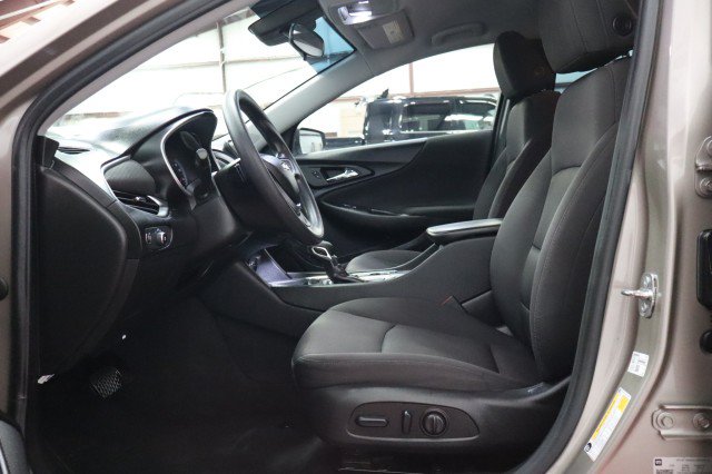 Used 2023 Chevrolet Malibu LT w/ Driver Confidence Package FWD image 6