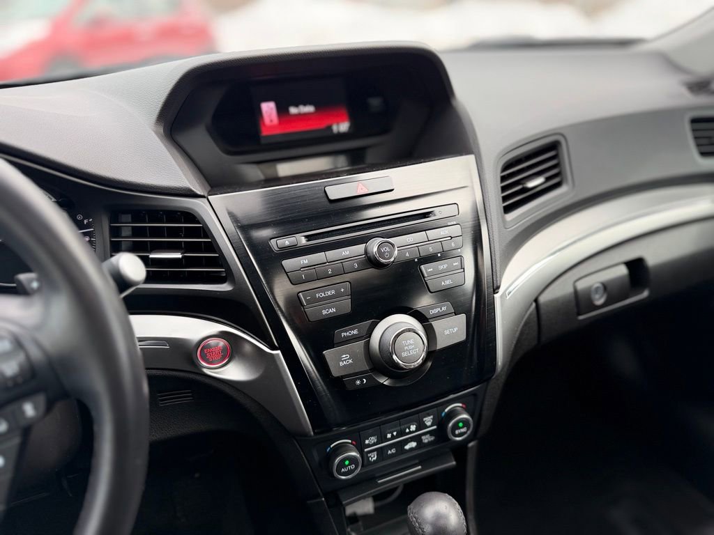 Used 2019 Acura ILX image 18