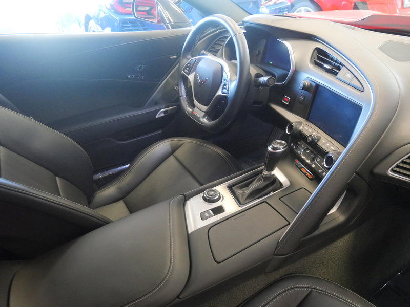 Used 2016 Chevrolet Corvette Z06 w/ 2LZ Preferred Equipment Group image 15