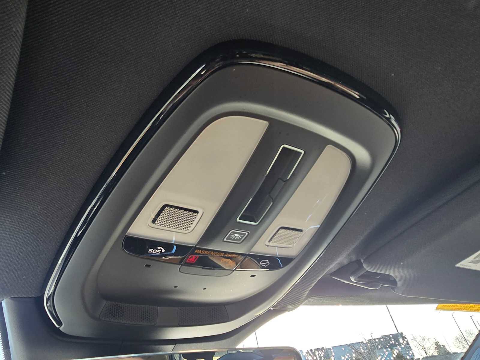 Used 2023 Volvo XC90 T8 Core w/ Climate Package image 35