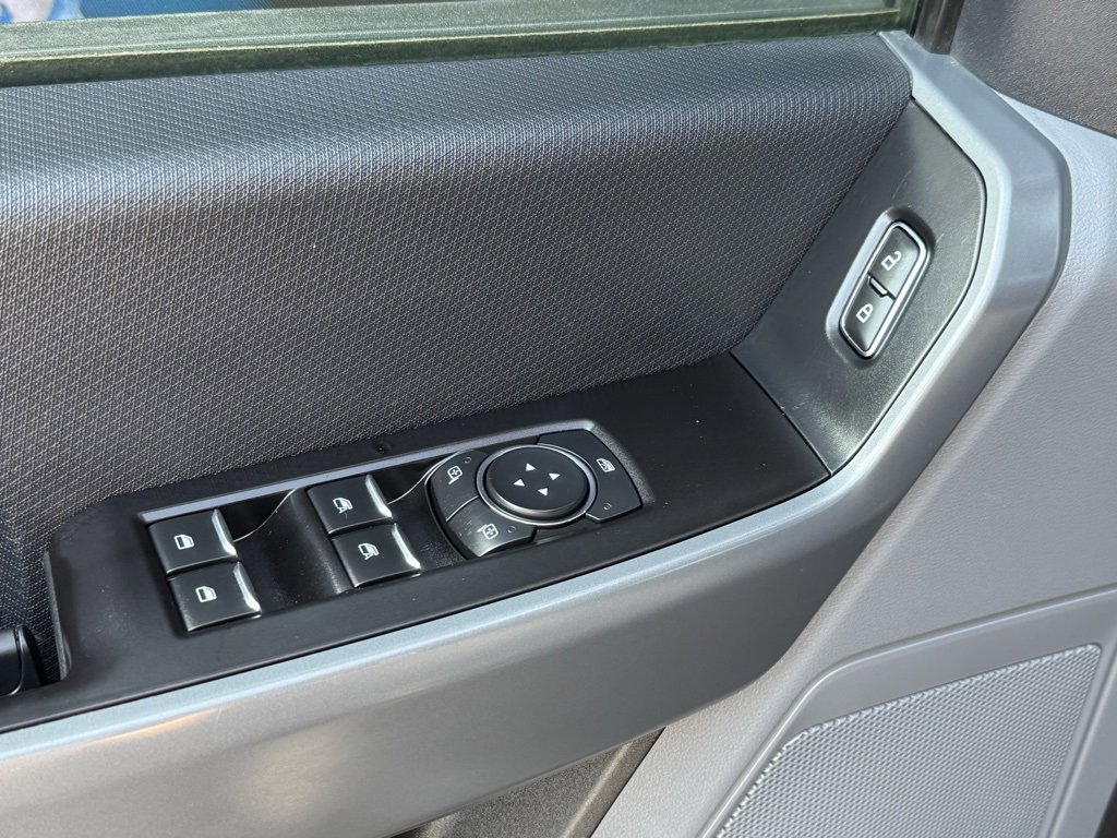 Used 2022 Ford F150 XLT image 13