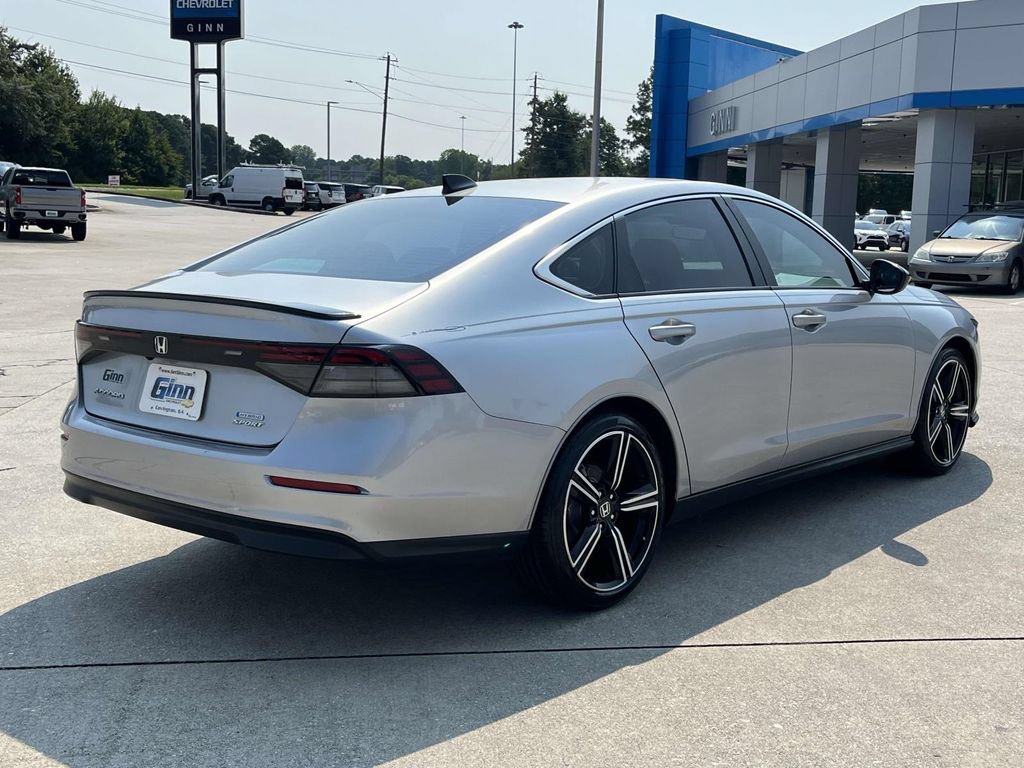 Used 2025 Honda Accord Sport image 5