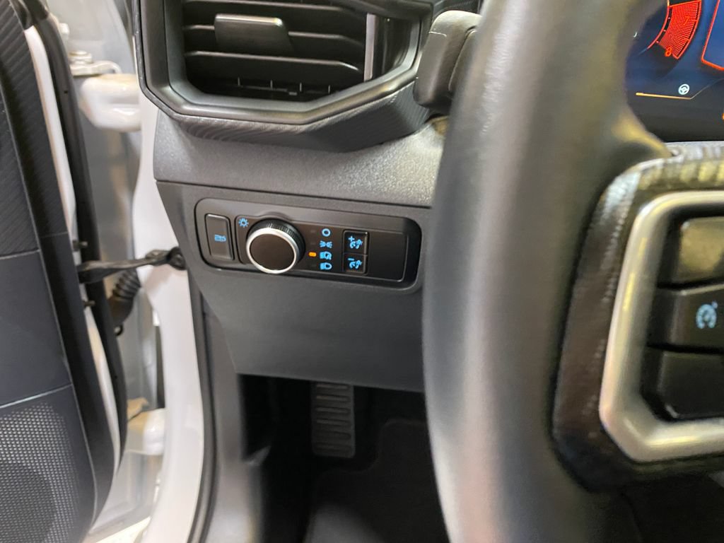 Used 2024 Ford Mustang Coupe RWD image 31