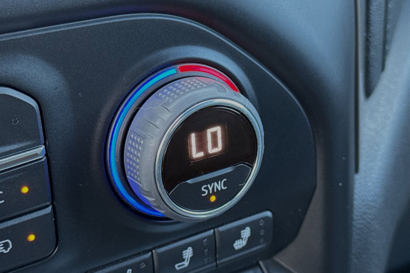 Used 2022 Chevrolet Silverado 1500 High Country w/ Z71 Off-Road Package image 29