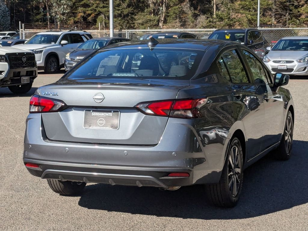 New 2025 Nissan Versa SV w/ Trunk Package FWD image 5