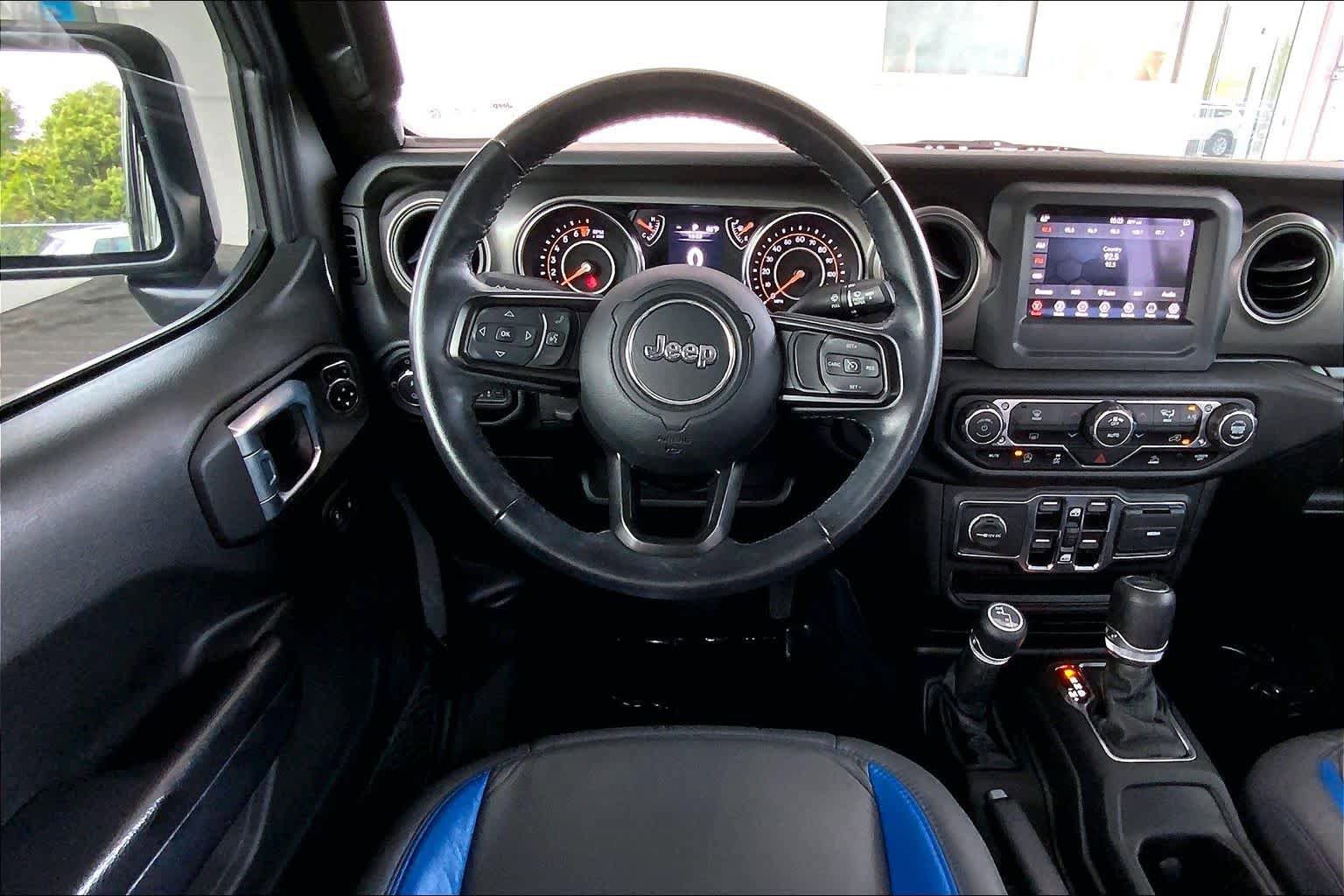 Used 2021 Jeep Gladiator Sport AWD/4WD image 6