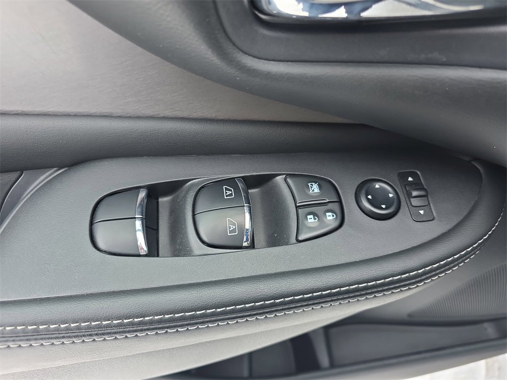 Used 2021 Nissan Murano SL image 29