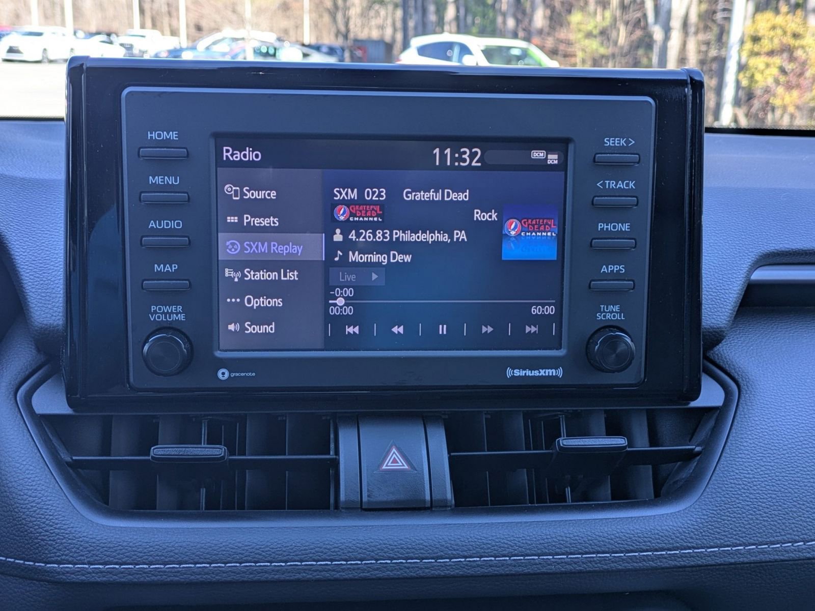 Used 2022 Toyota RAV4 XLE image 12