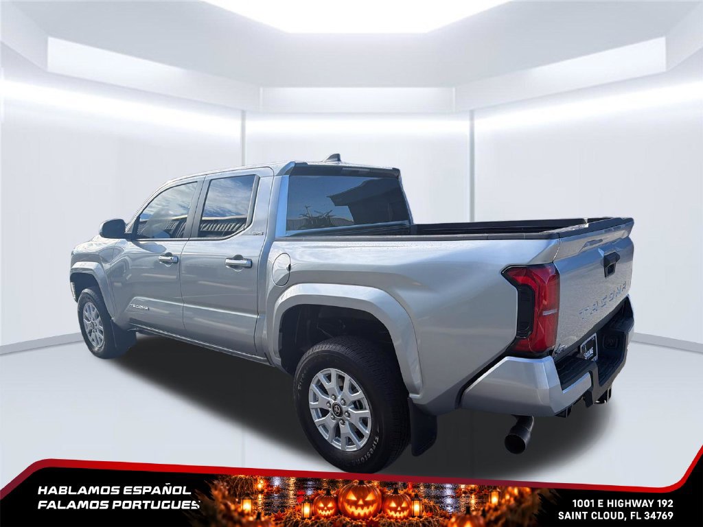 Used 2026 Toyota Tacoma SR5 RWD image 3