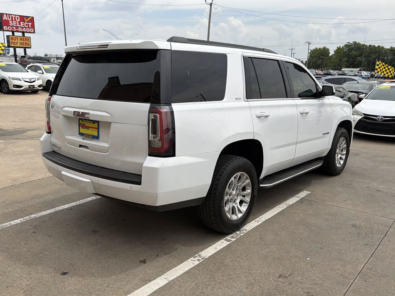 Used 2020 GMC Yukon SLT w/ Open Road Package AWD/4WD image 5