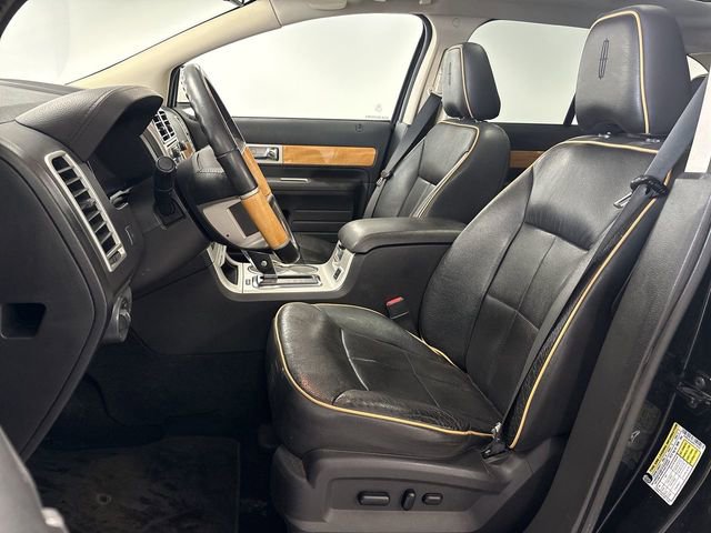 Used 2010 Lincoln MKX AWD image 10