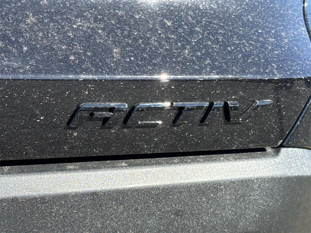 Used 2025 Chevrolet Equinox ACTIV w/ Safety and Technology Package image 12