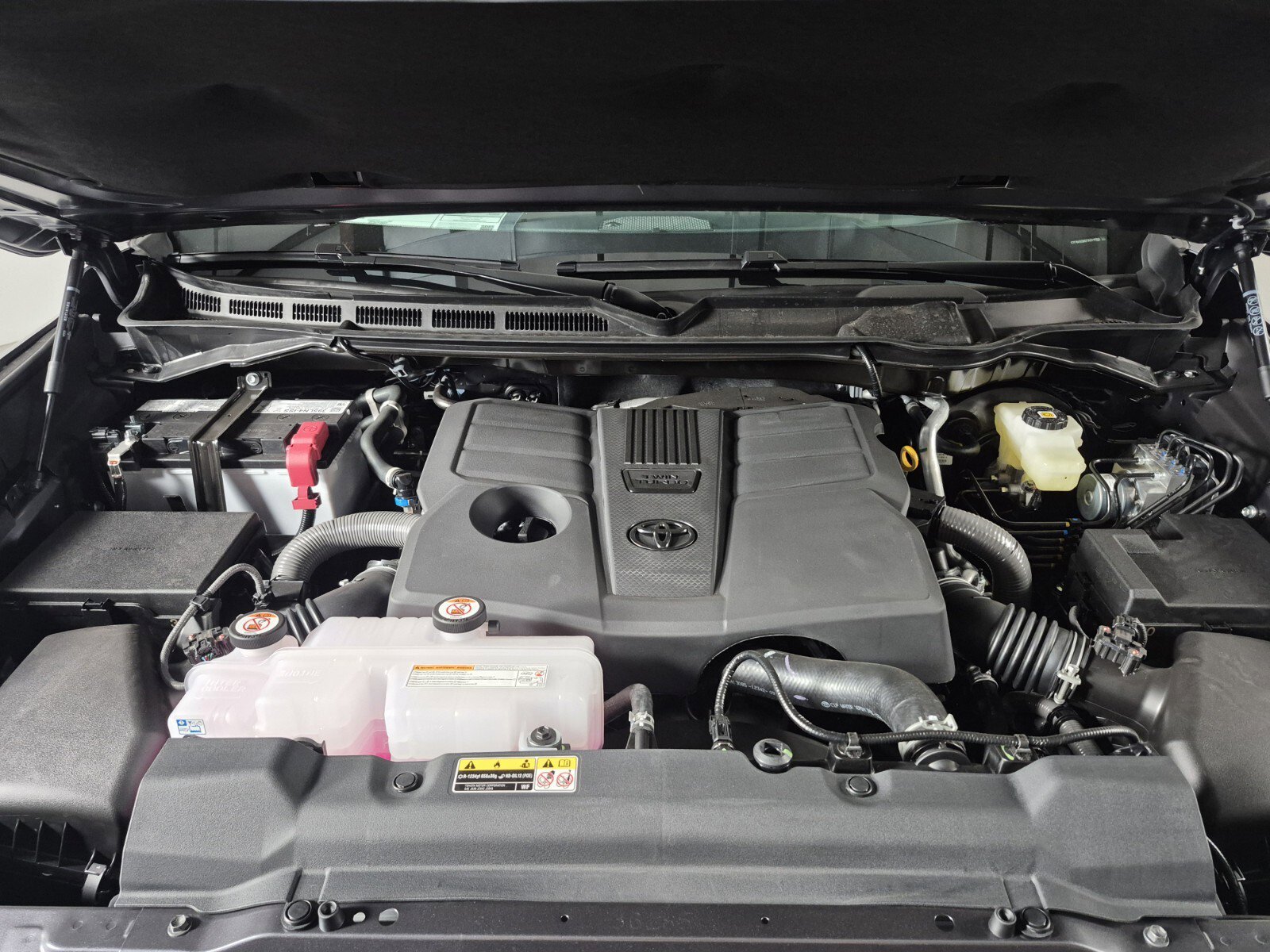 New 2026 Toyota Tundra Platinum image 8