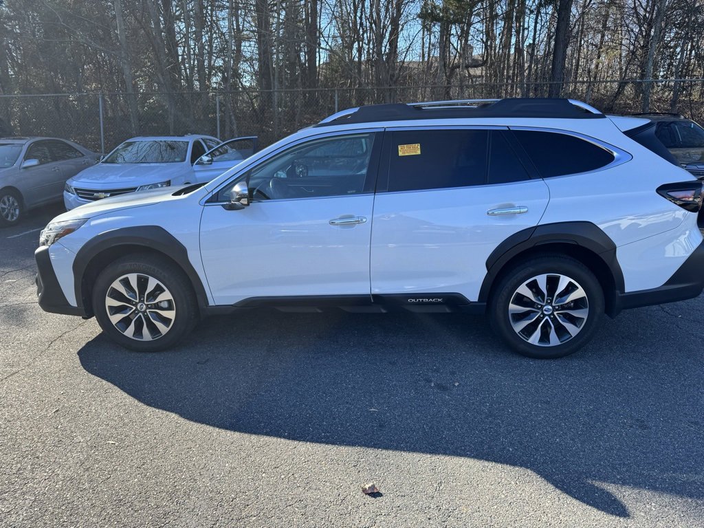 Certified 2023 Subaru Outback Touring image 4