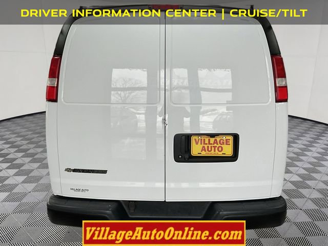 Used 2018 Chevrolet Express 2500 w/ Driver Convenience Package image 3