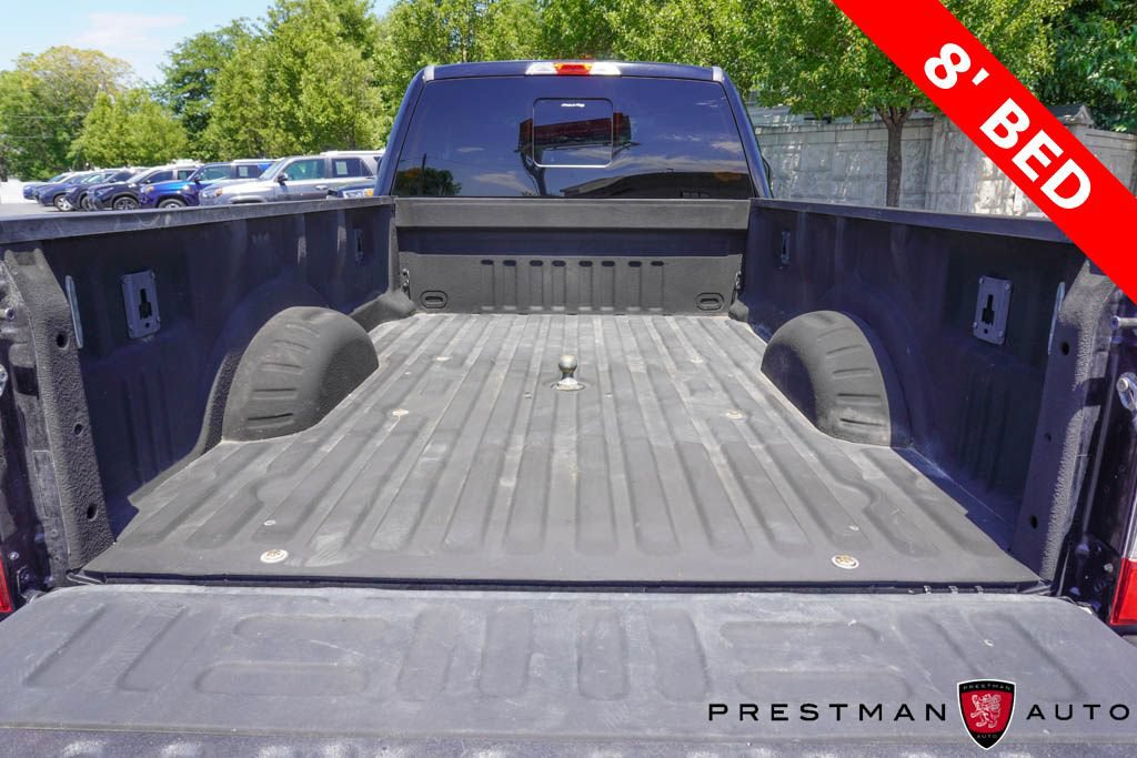 Used 2017 Ford F250 XLT w/ XLT Premium Package AWD/4WD image 10