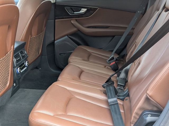 Used 2019 Audi Q7 3.0T Premium Plus w/ Premium Plus Package AWD/4WD image 24