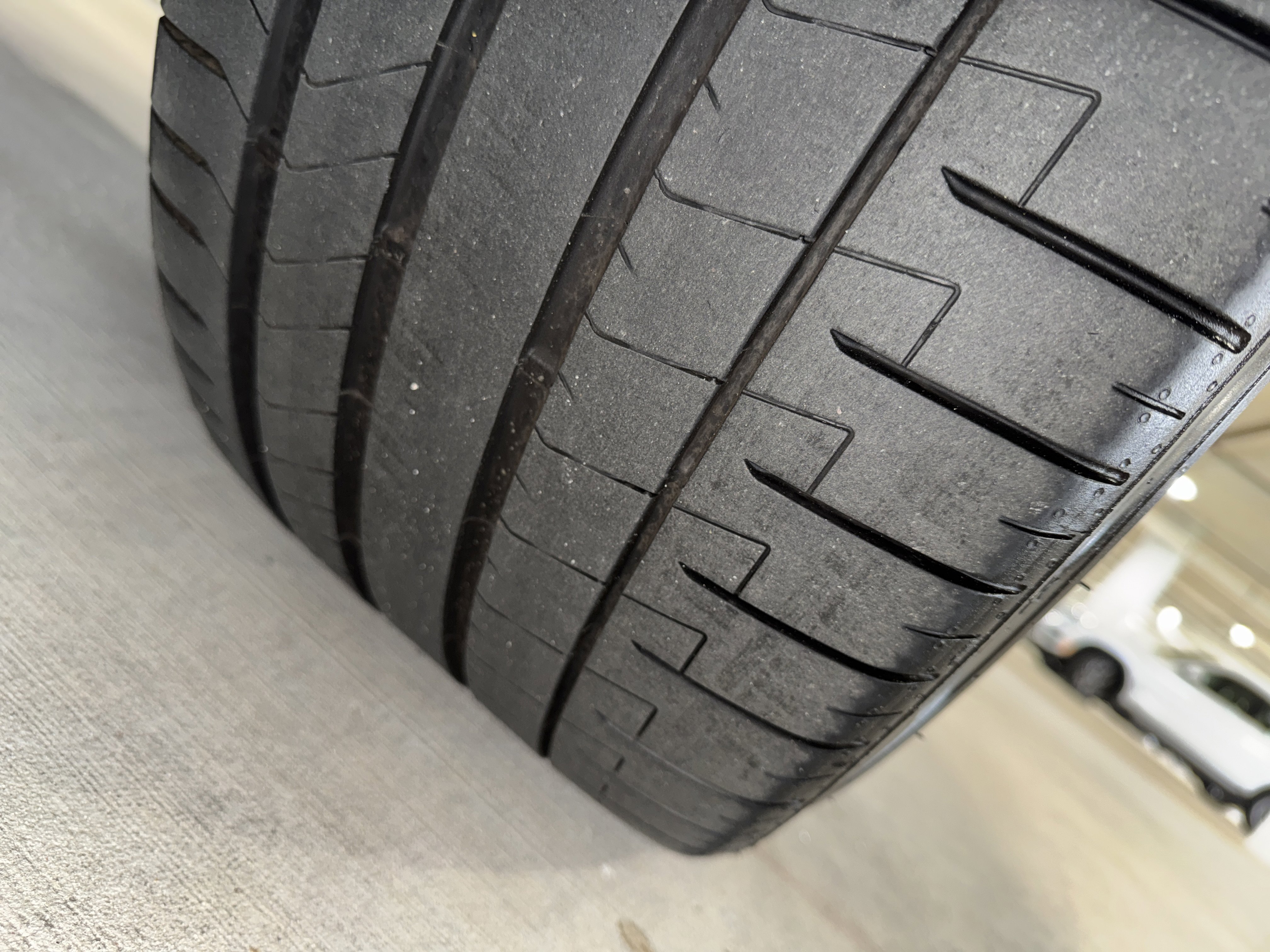 Used 2026 BMW X5 M Competition w/ Executive Package image 38