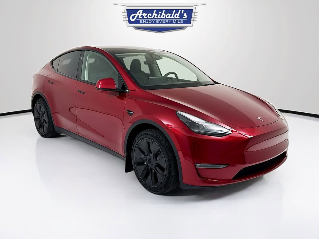 Used 2025 Tesla Model Y Long Range image 1