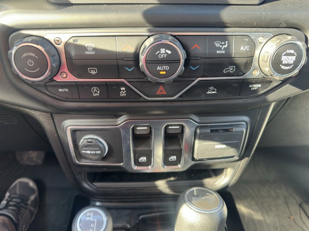 Used 2021 Jeep Wrangler Sport S image 18