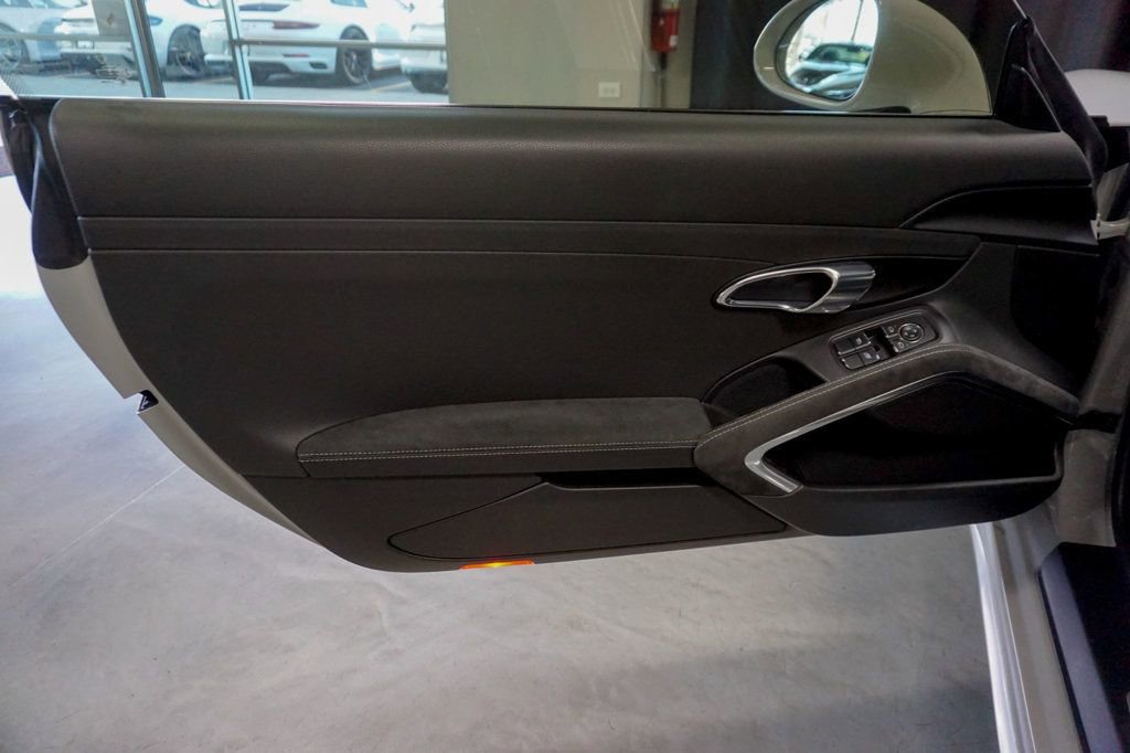 Used 2018 Porsche 911 GT3 image 29