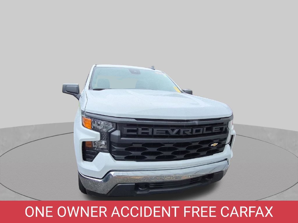 Used 2025 Chevrolet Silverado 1500 W/T RWD image 3