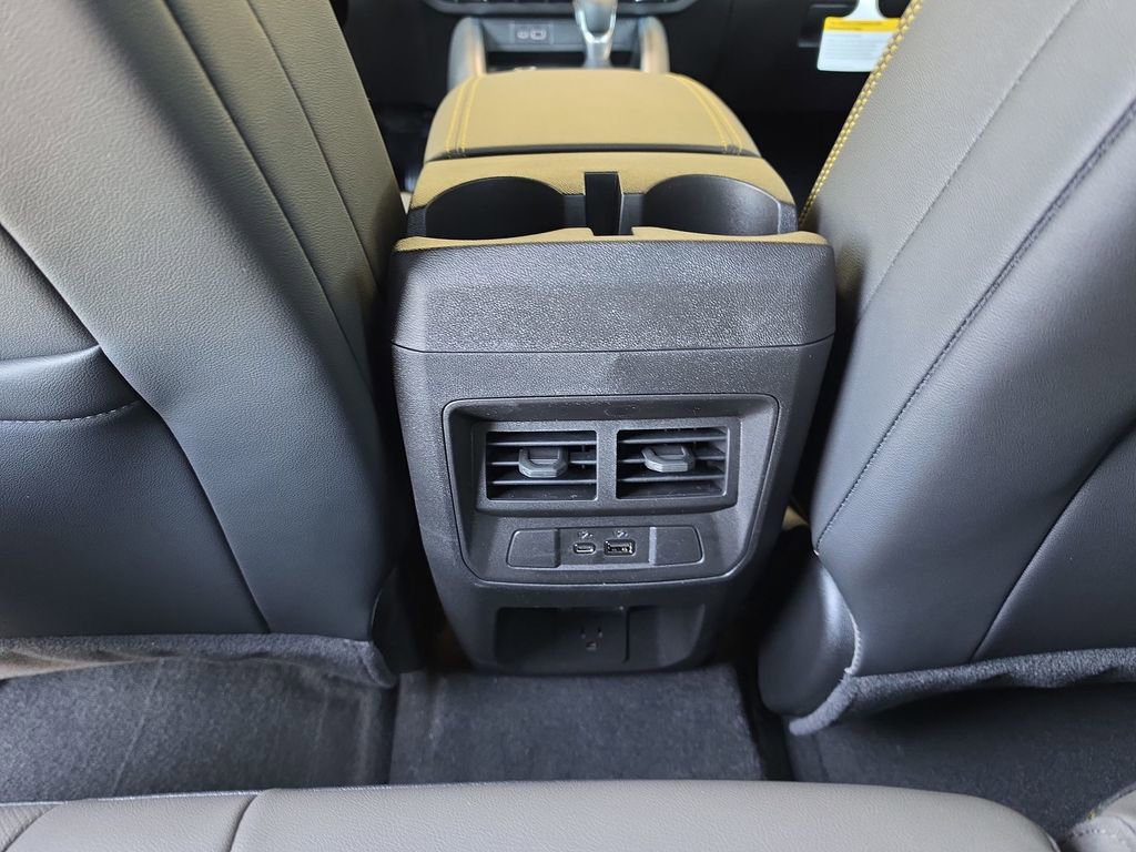New 2026 Chevrolet Colorado ZR2 w/ Technology Package AWD/4WD image 25