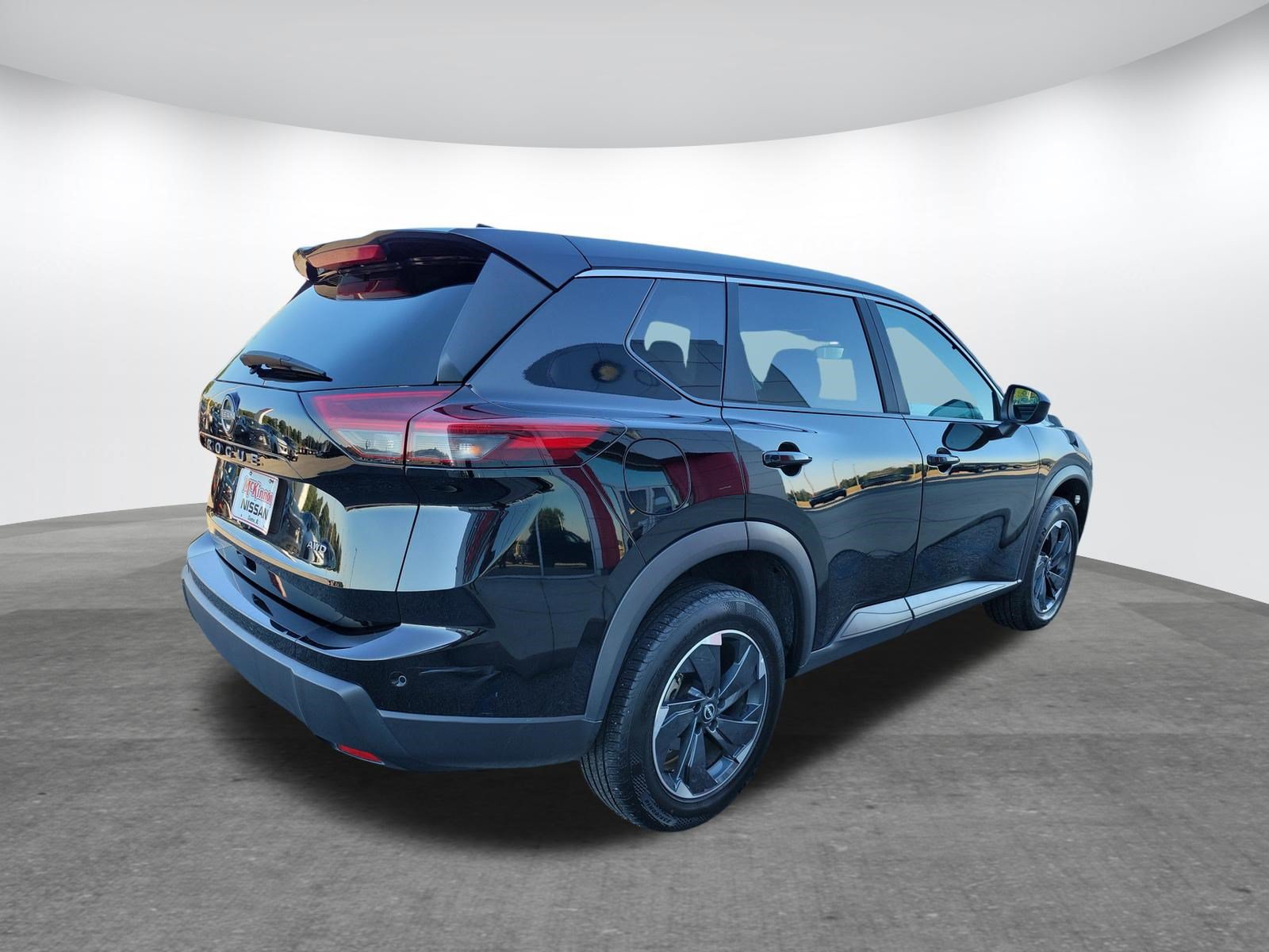 Used 2025 Nissan Rogue SV AWD/4WD image 5