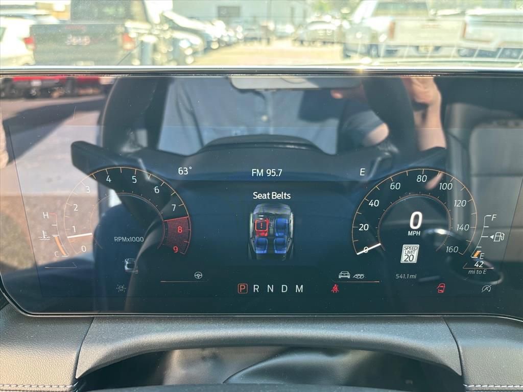 Used 2025 Ford Mustang GT Premium image 13