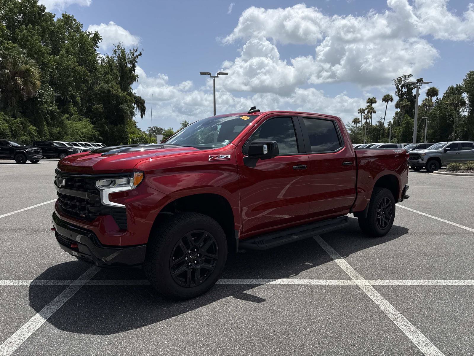 Used 2026 Chevrolet Silverado 1500 LT Trail Boss w/ LT Trail Boss Premium Package AWD/4WD image 7