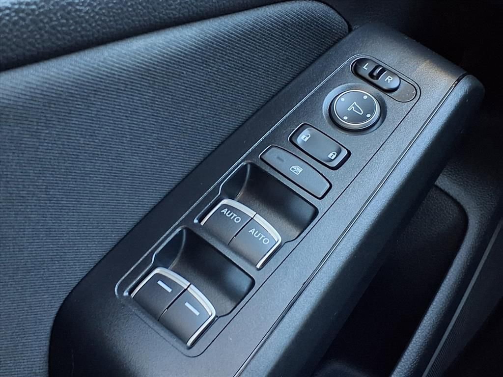 Used 2023 Honda Civic Sport image 23