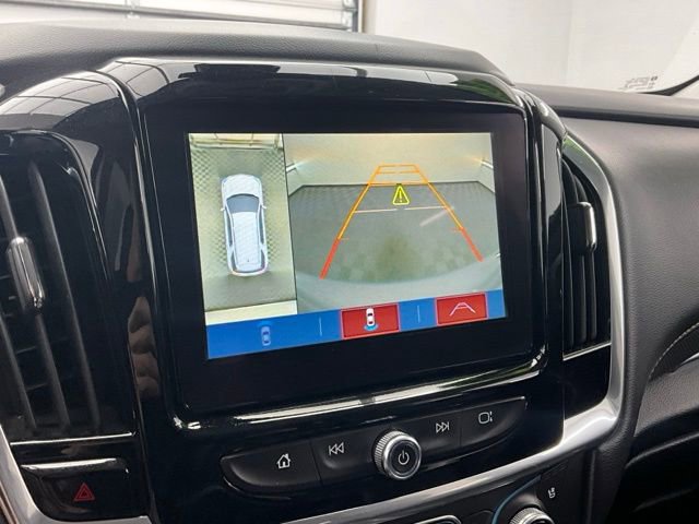 Used 2019 Chevrolet Traverse Premier w/ LPO, Cargo Package AWD/4WD image 4