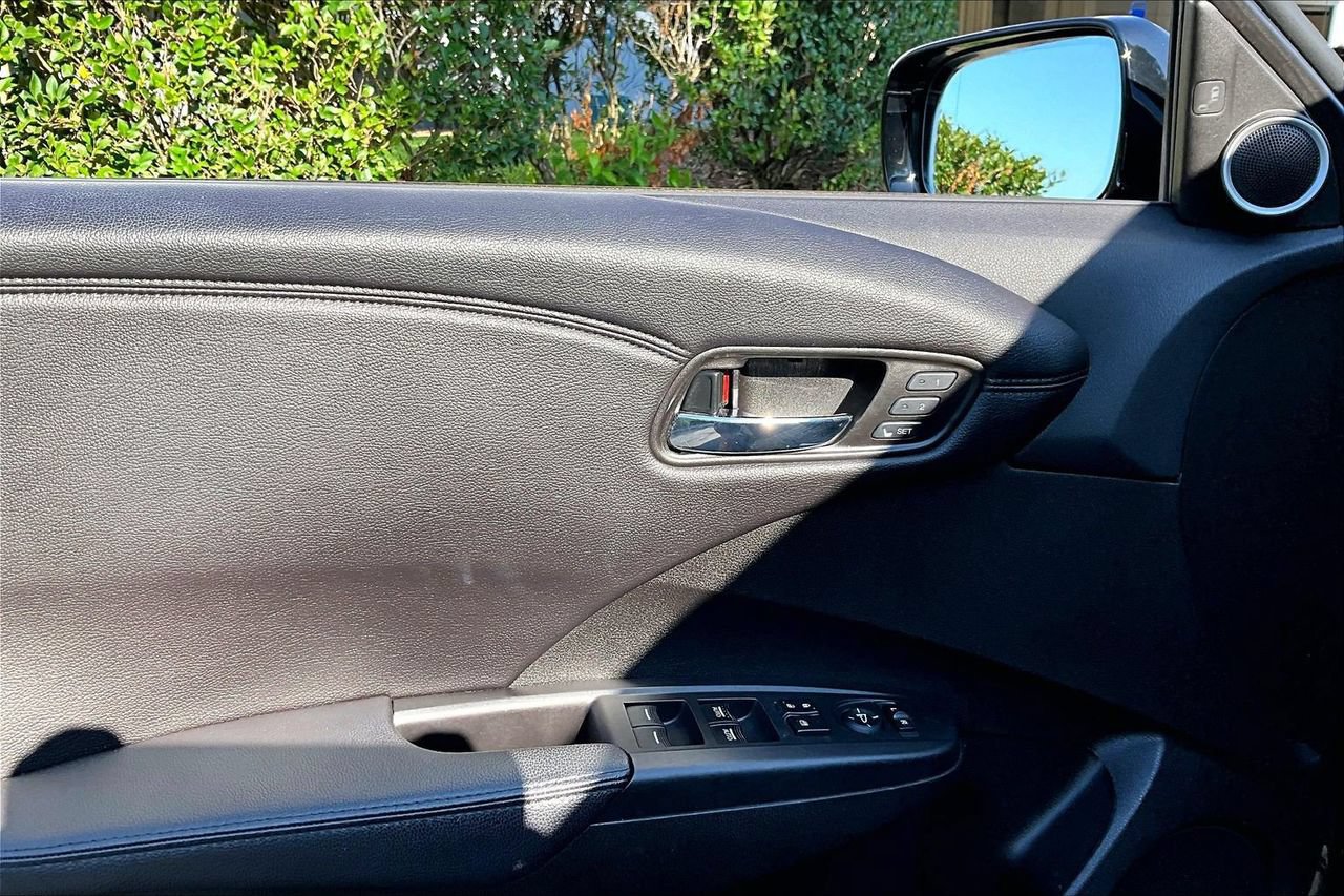 Used 2018 Acura RDX FWD w/ Advance Package image 26