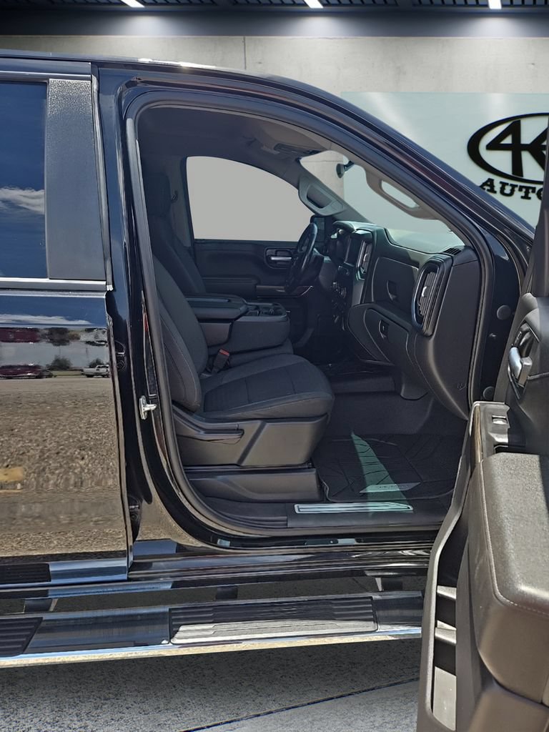 Used 2021 Chevrolet Silverado 1500 LT RWD image 19